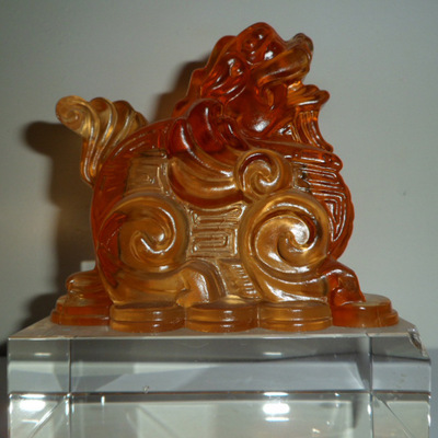 【供應(yīng)琉璃水晶貔貅新搬遷平安風(fēng)水禮品,鎮(zhèn)宅禮品新辦公室禮品】?jī)r(jià)格,廠家,圖片,其他材質(zhì)工藝品,深圳星源工藝品-